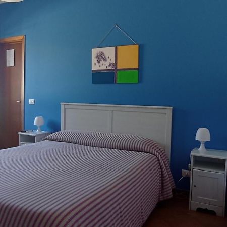 La Casa Gialla トラビーア エクステリア 写真