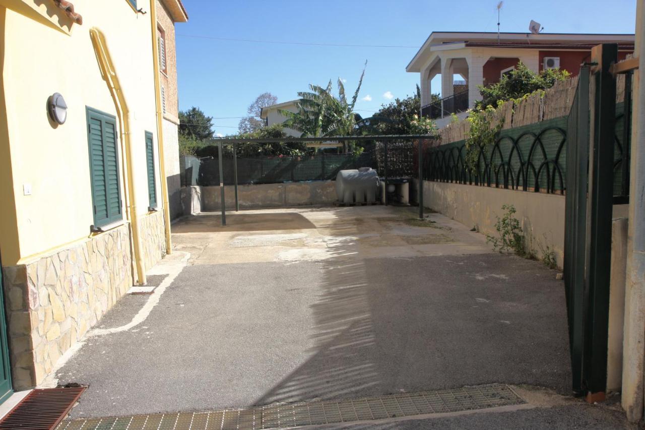 La Casa Gialla トラビーア エクステリア 写真